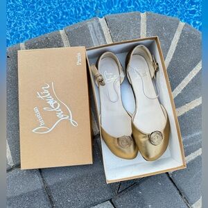 Vintage CHRISTIAN LOUBOUTIN
GOLD LEATHER  BALLET FLATS |Size 8.5